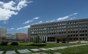 北京大學(xué)附屬中學(xué)