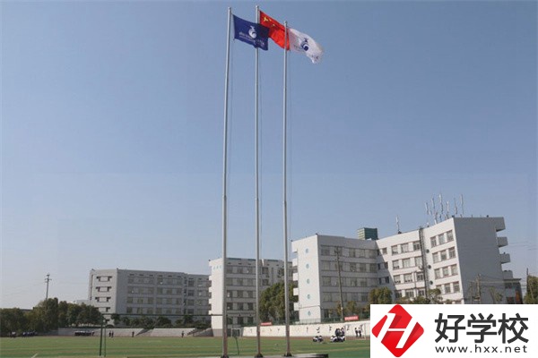 湖南中考失利怎么辦？有哪些學(xué)校推薦？
