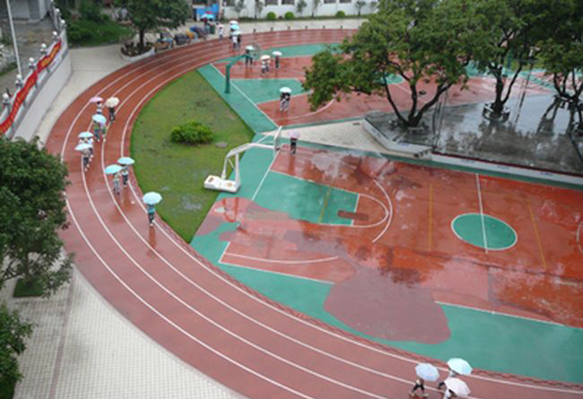 泉州財貿職業(yè)技術學校校園雨景