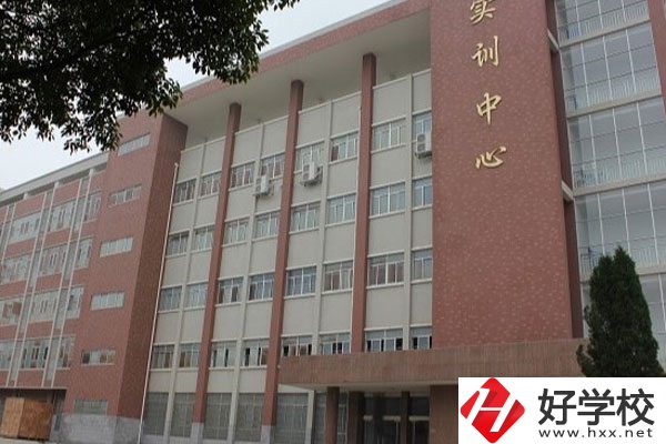 岳陽市高級技工學校怎么樣，開設了哪些招生專業(yè)？