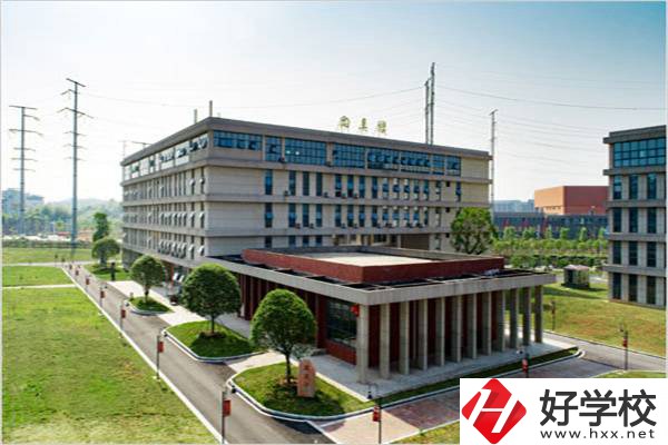 株洲市工業(yè)中等職業(yè)學(xué)校怎么樣？開(kāi)設(shè)了哪些專(zhuān)業(yè)？